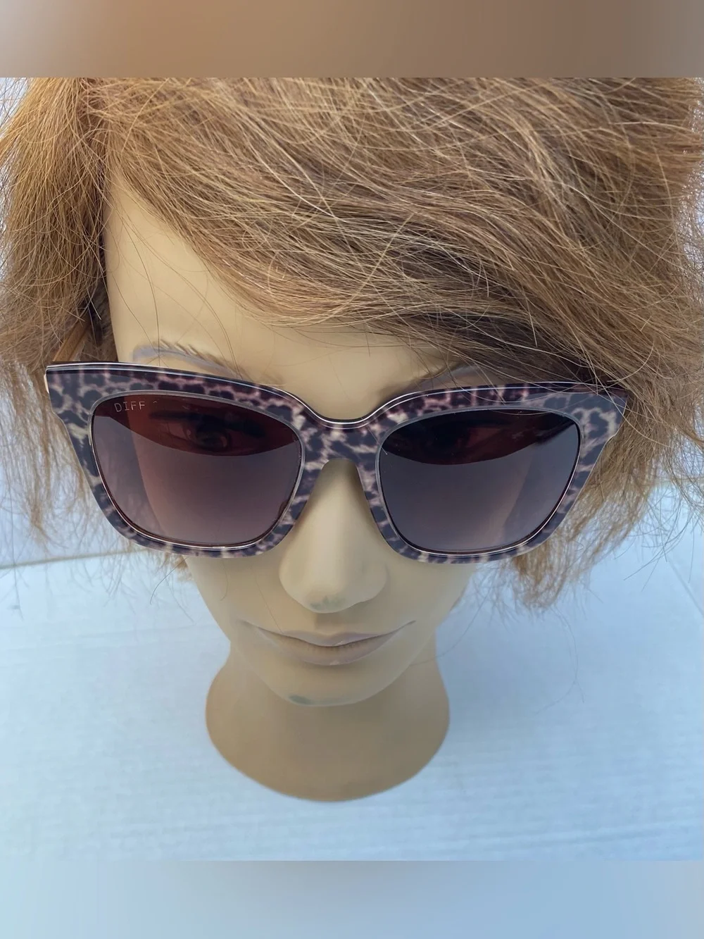 Diff eyewear ☀️Leopard-Print Square Sunglasses in Gradient - Women🕶️